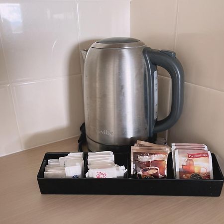 Tiki Hotel Apartments Surfers Paradise Gold Coast Ngoại thất bức ảnh
