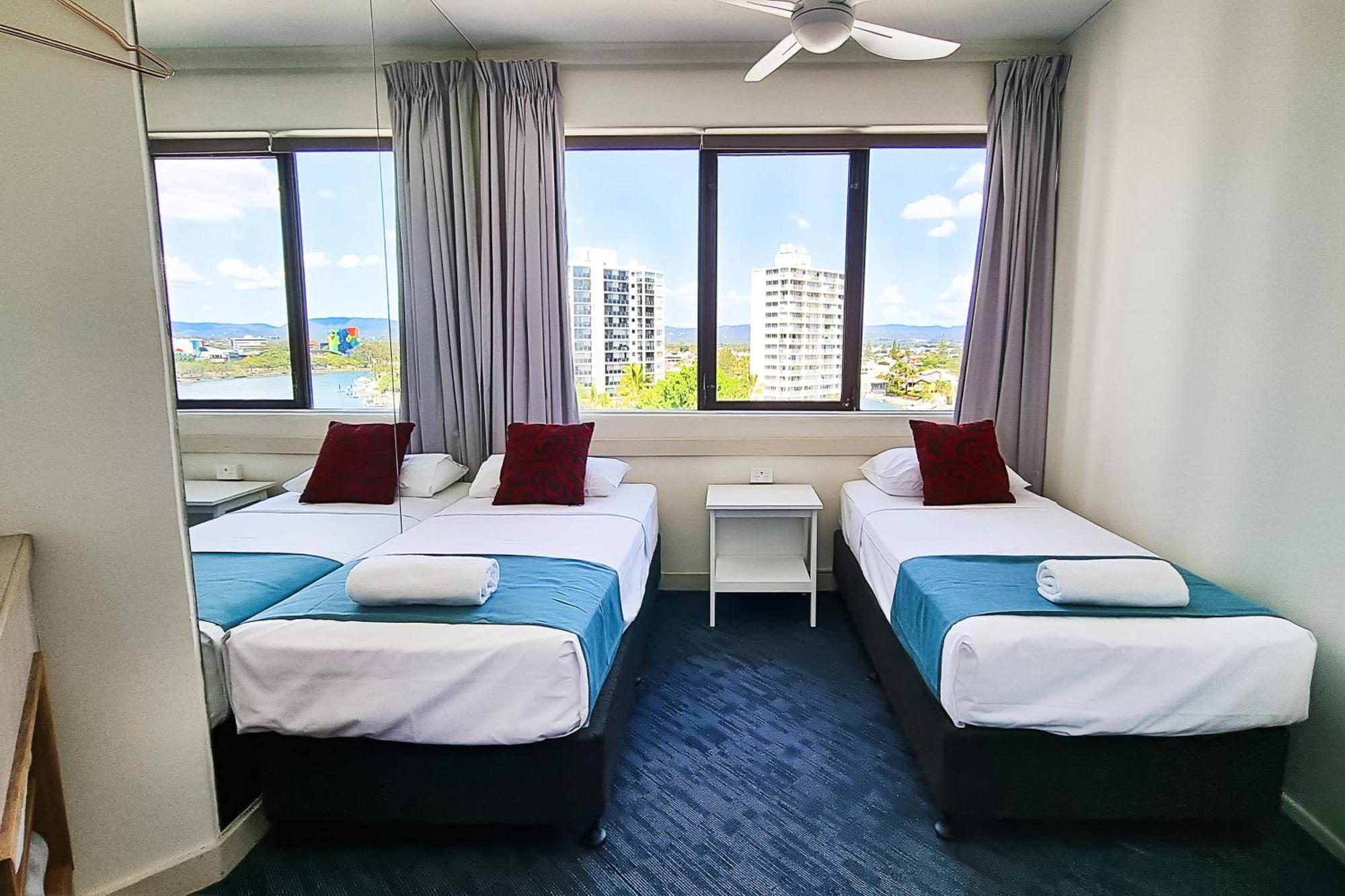 Tiki Hotel Apartments Surfers Paradise Gold Coast Ngoại thất bức ảnh