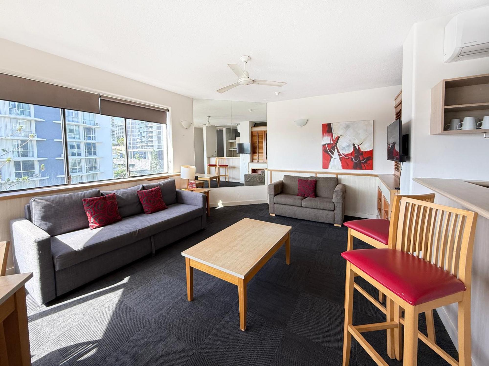 Tiki Hotel Apartments Surfers Paradise Gold Coast Ngoại thất bức ảnh