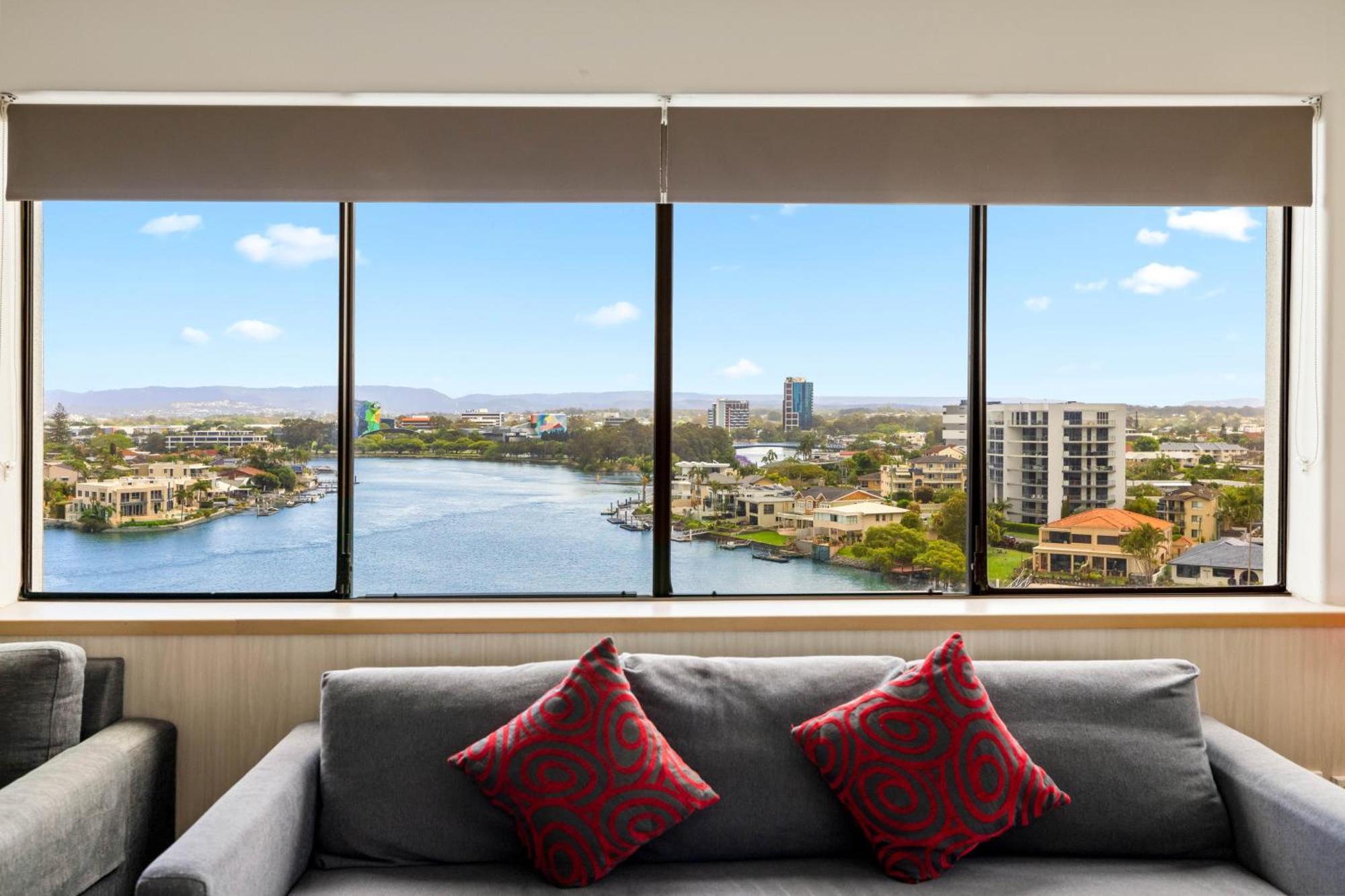 Tiki Hotel Apartments Surfers Paradise Gold Coast Ngoại thất bức ảnh