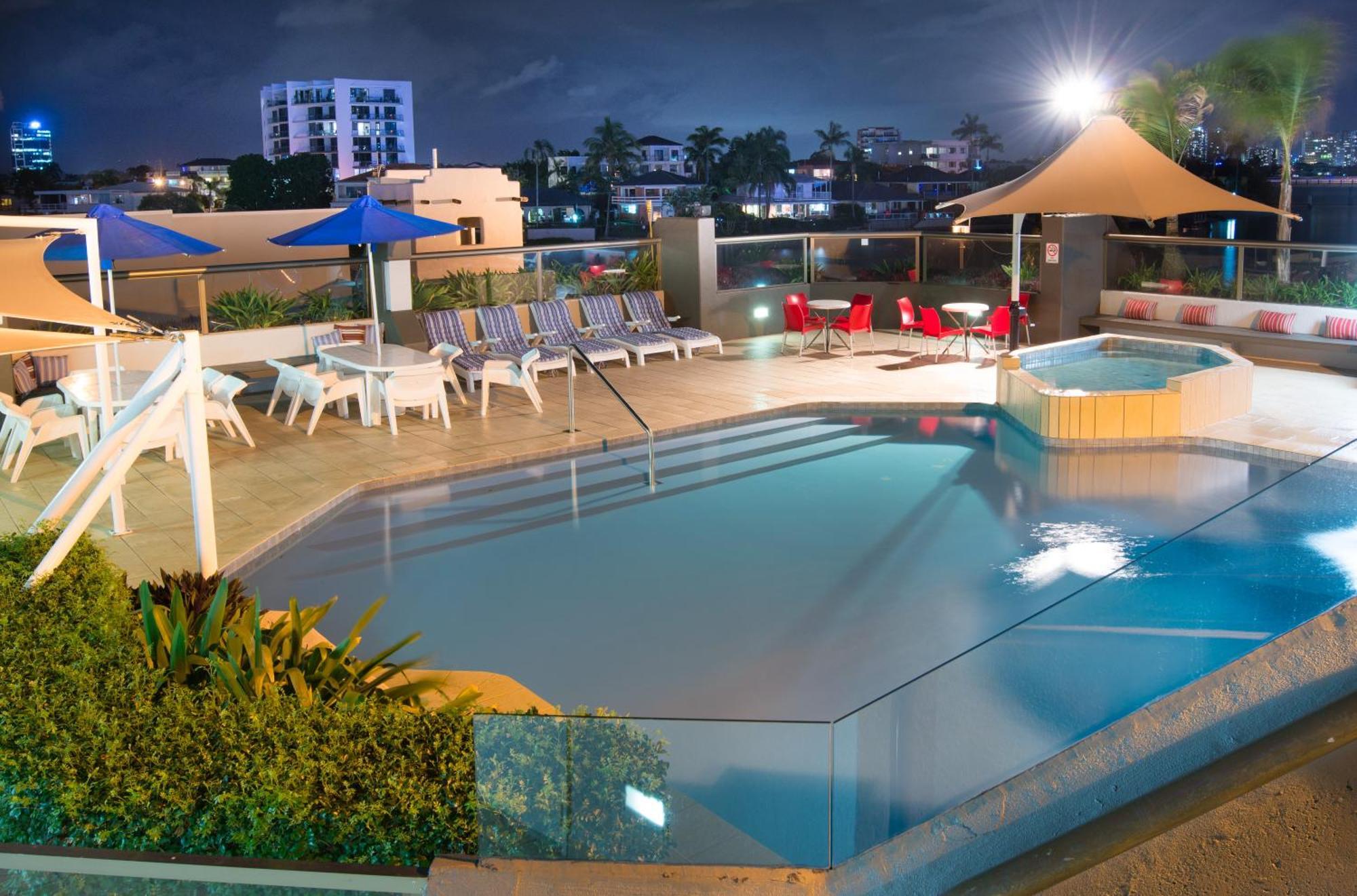 Tiki Hotel Apartments Surfers Paradise Gold Coast Ngoại thất bức ảnh